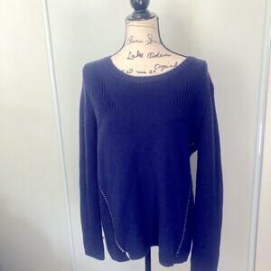 Kenneth Cole Sweater with chain detail size Medium